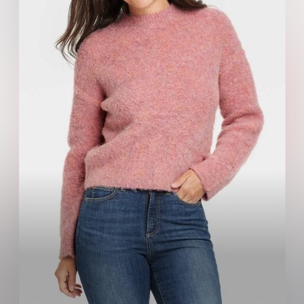 Boucle Crewneck Sweater S Pink NWOT Pullover Women's Wool Blend Fuzzy Casual